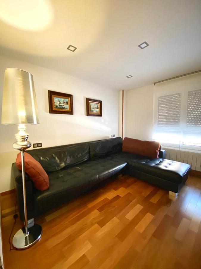 Grand Plaza Vega Daire Burgo Dış mekan fotoğraf
