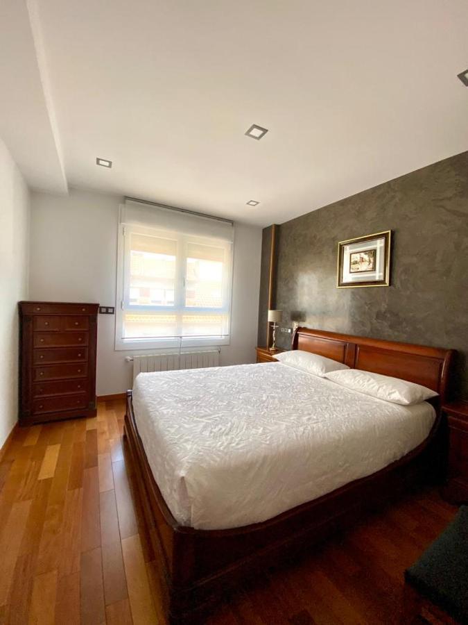 Grand Plaza Vega Daire Burgo Dış mekan fotoğraf