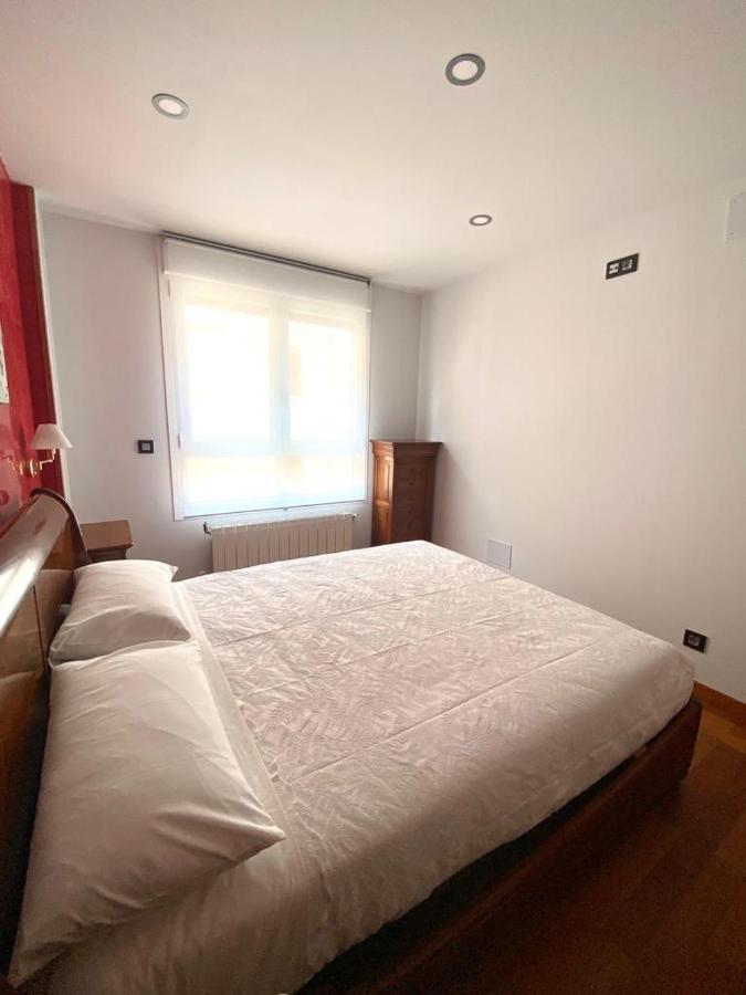 Grand Plaza Vega Daire Burgo Dış mekan fotoğraf